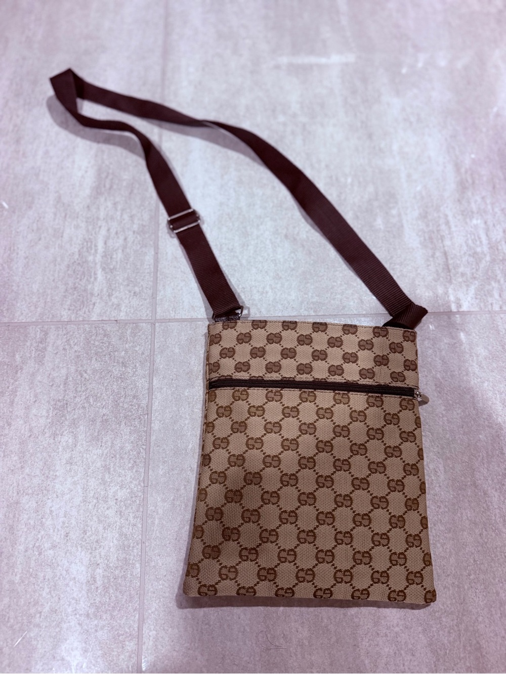 Shoulder bag